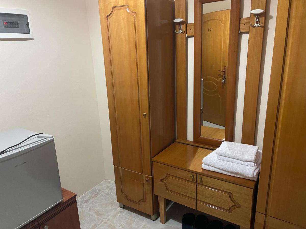 Hotel Belvedere Pogradec Kültér fotó
