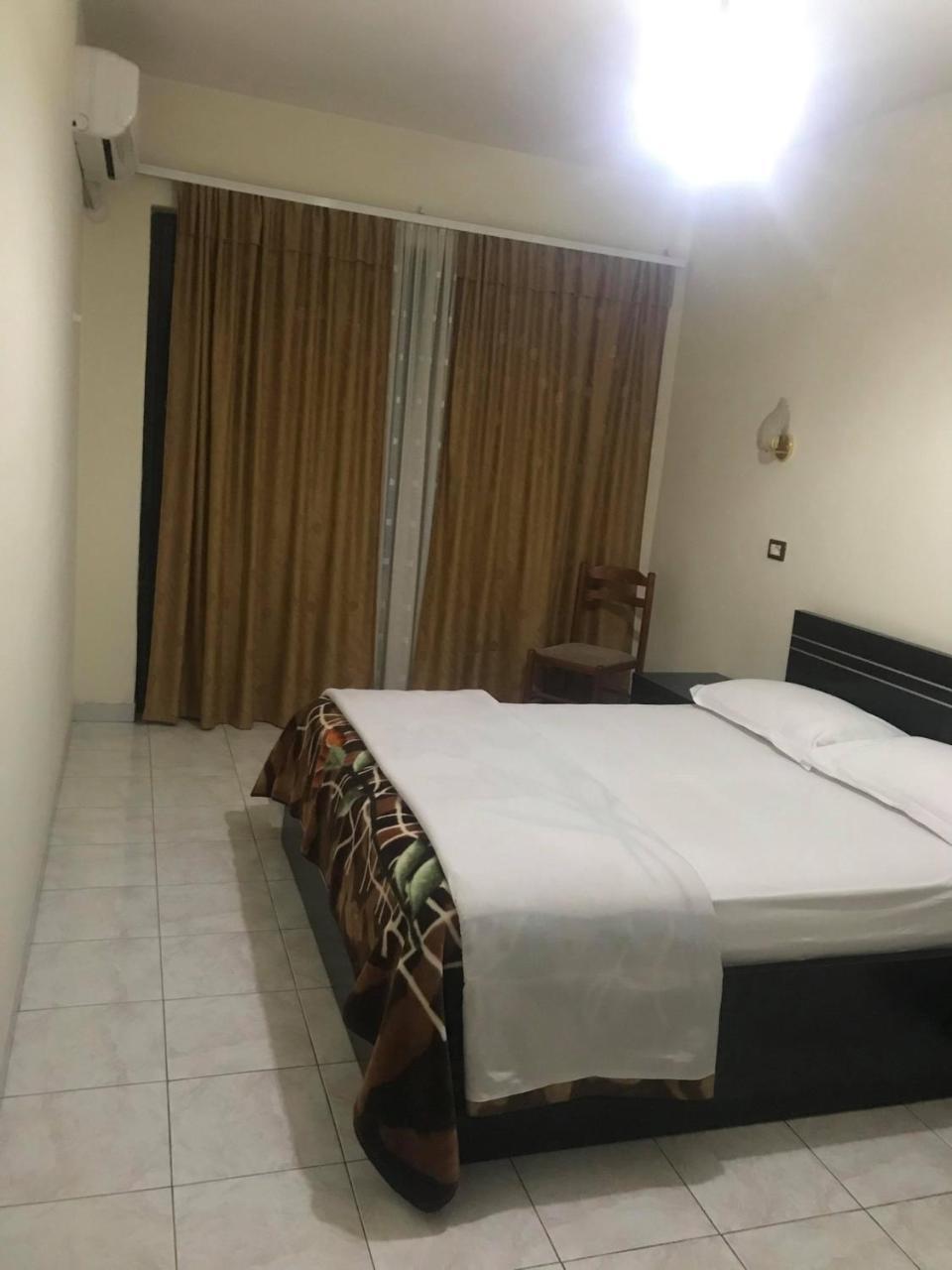 Hotel Belvedere Pogradec Kültér fotó