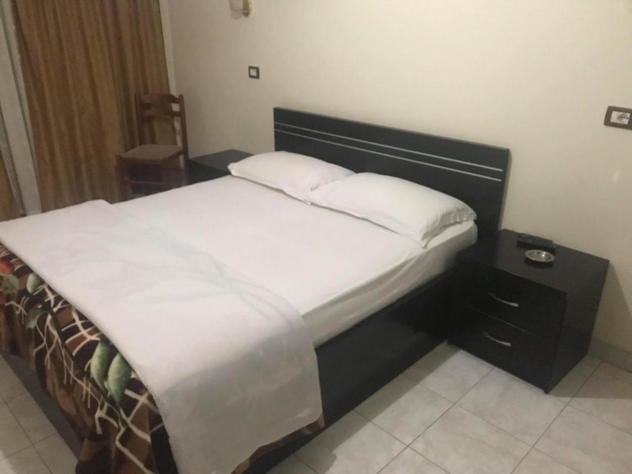 Hotel Belvedere Pogradec Kültér fotó